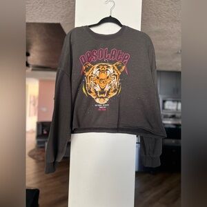 H&M X Divided Sweatshirt Womens Black Faded Cropped Desolate Tiger Graphic sz XL